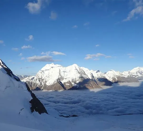 Manaslu Climbing in Spring