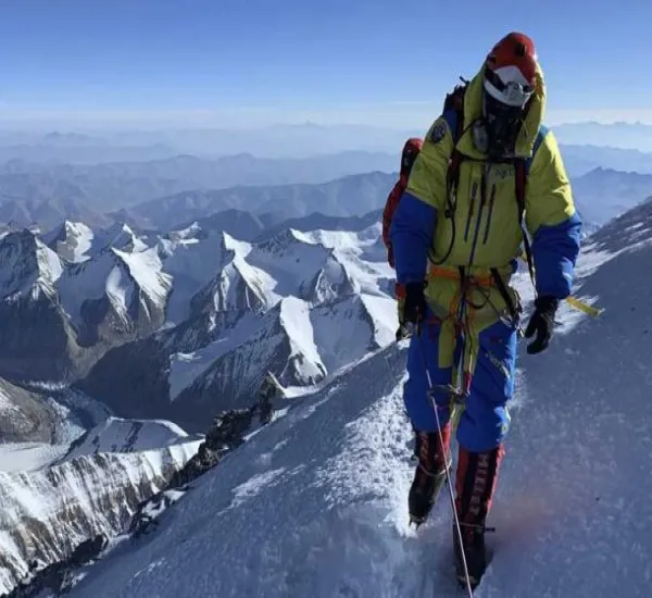Everest Climbing Season with the client
