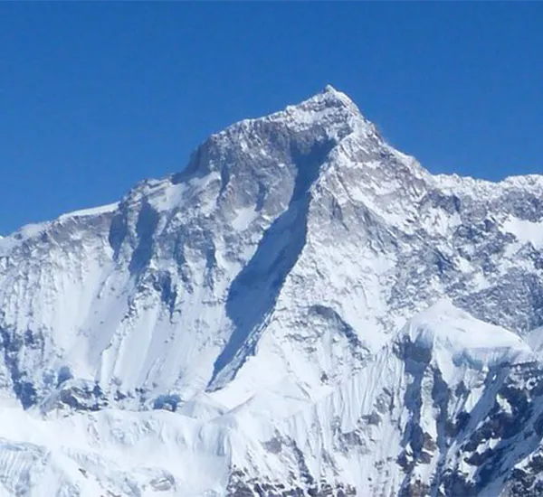How Many People Have  Climbed Makalu Mountain