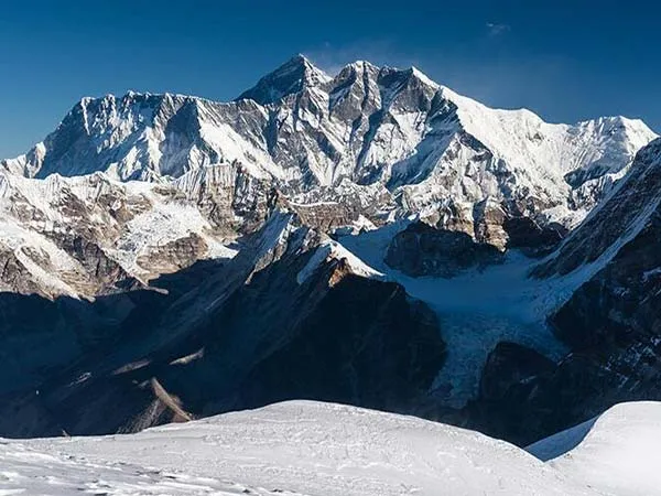 Climb Mera peak from Lukla