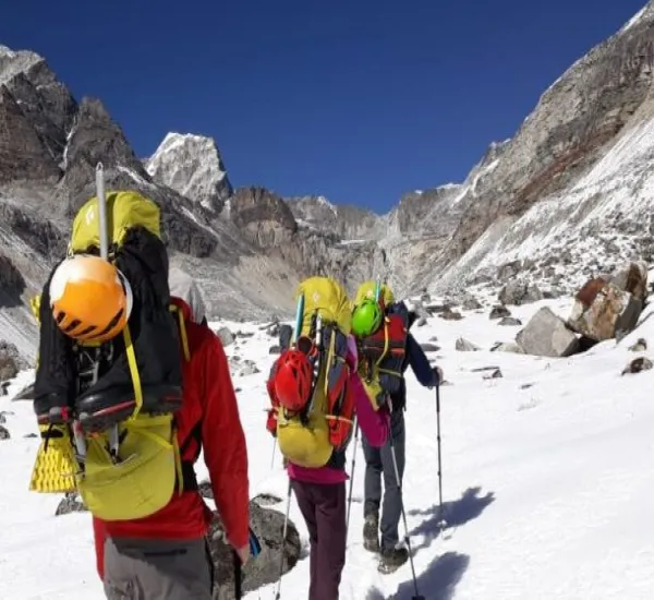 Mountain Climbing Equipment List with backpack and gears