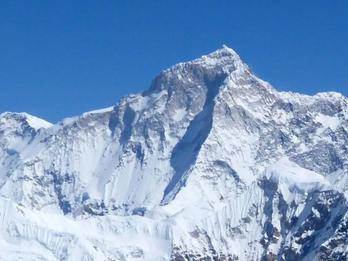 Makalu Expedition with beautiful view