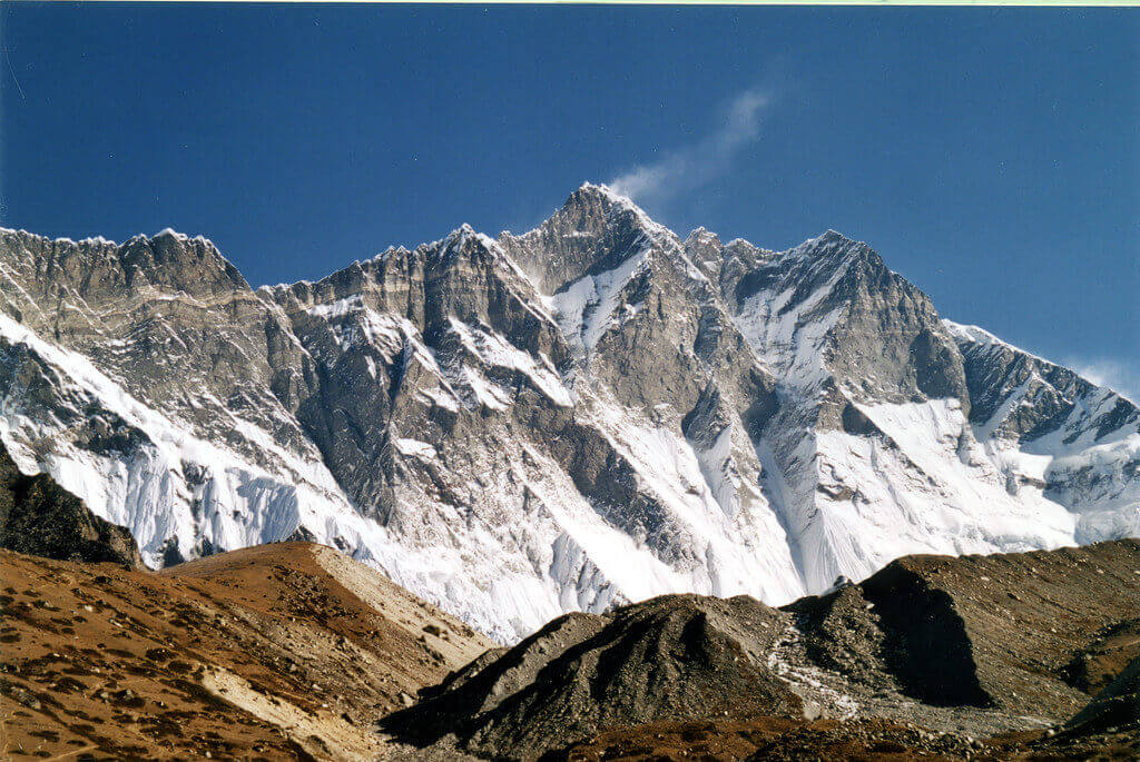 Lhotse peak 