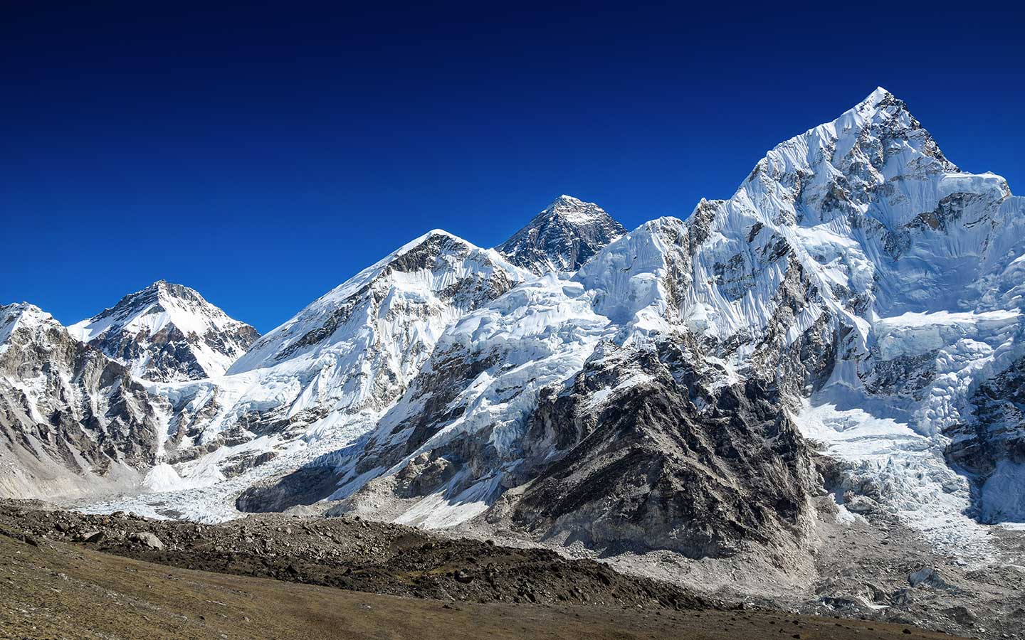 crystal clear shine everest snow