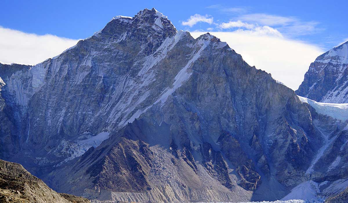 view on the way to everest expedition