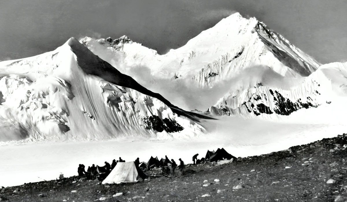 How old is Everest 