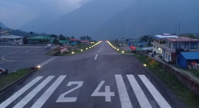 lukla airport runway