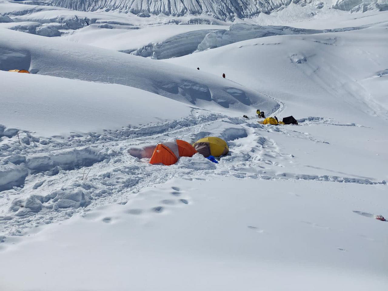 How Difficult is mt manaslu climbing