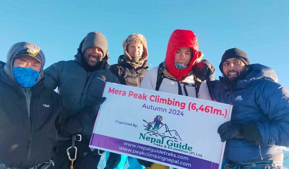 mera peak climbing map 