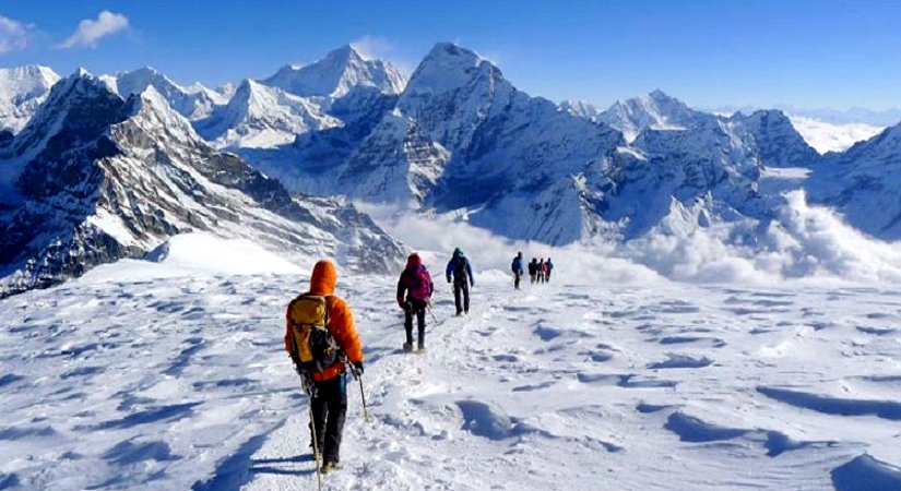 beginners in mera peak climbing