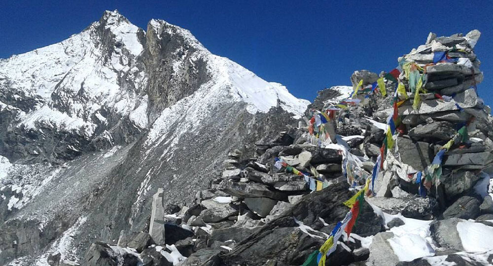 pachermo peak climbing cost 