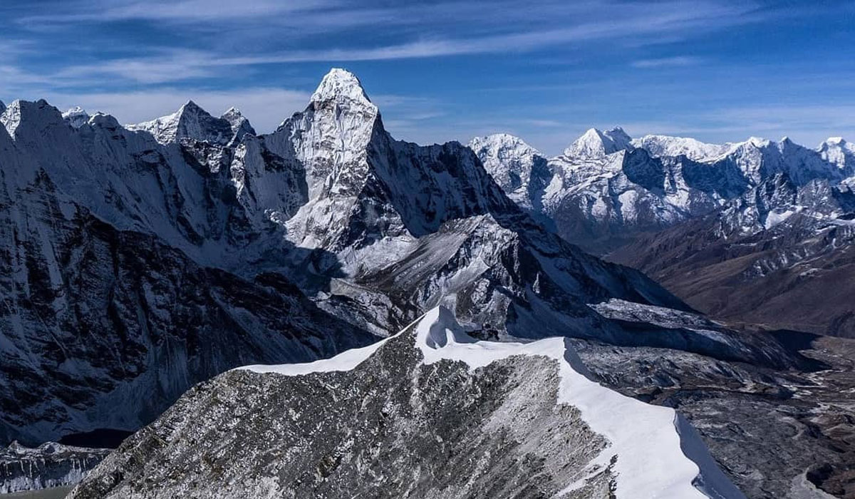 three peaks climbing in nepal