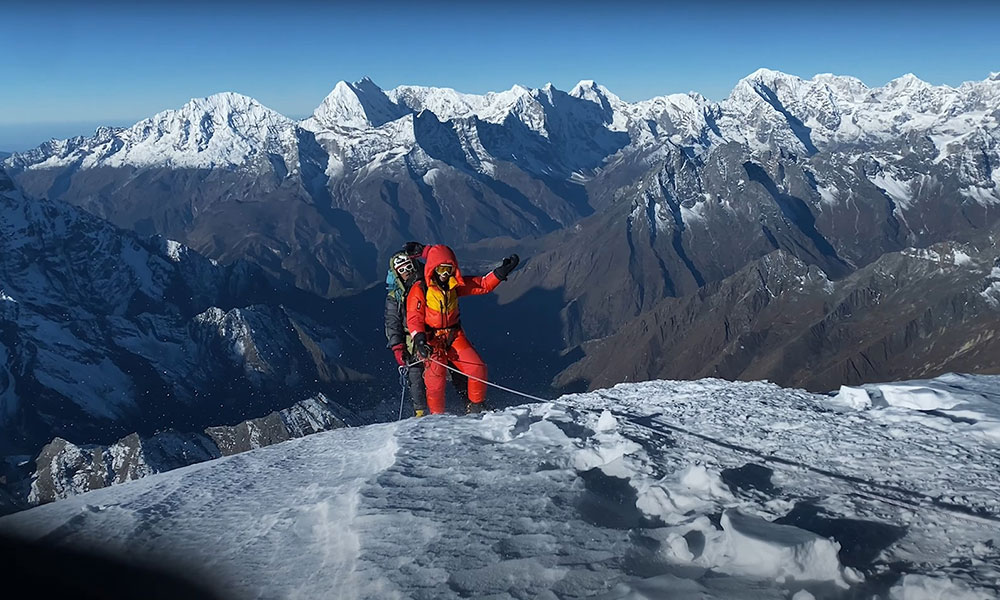 ama damlam peak climbing 