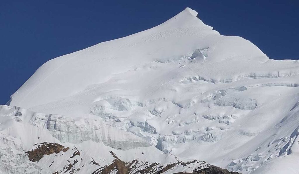 himlung himal route 