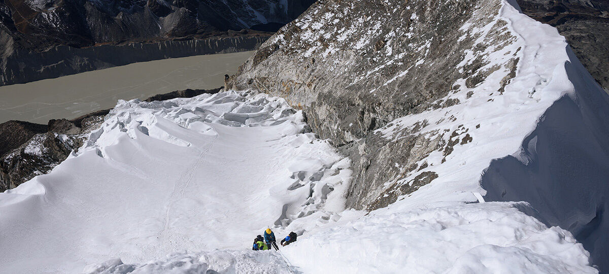 island peak climbing in october 
