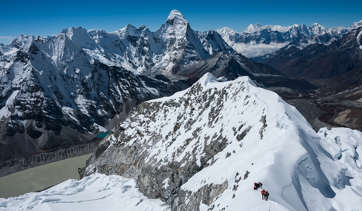 island peak risks 