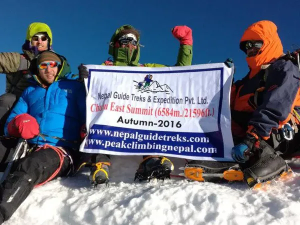 Chulu East Peak Climbing