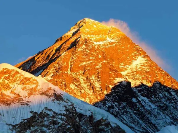 Everest Expedition Mount View