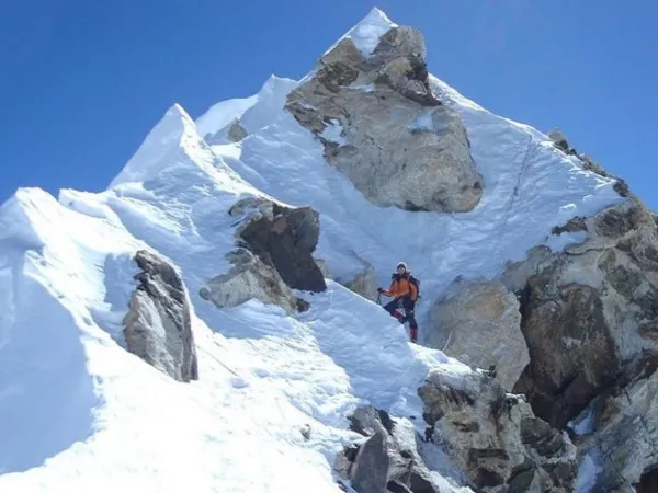 Makalu Expedition With The View In Top