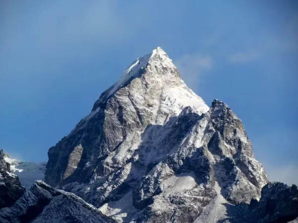 Phari Lapcha Peak Climbing