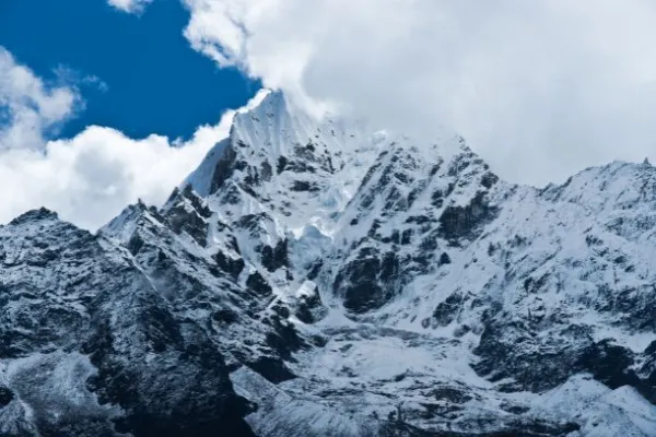 Thamserku Expedition in nepal